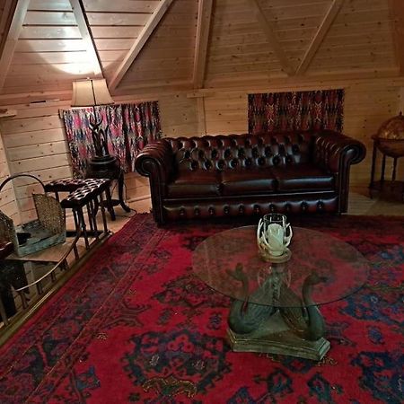 Antler Lodge Rushton Spencer Exterior foto